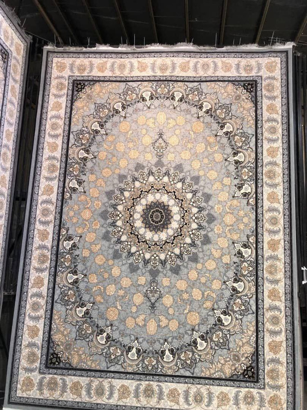 فرش ماشینی 700شانه ورژن کاشان