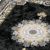 فرشینه مخمل ترک طرح گبه لاکی کد9