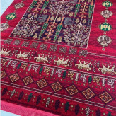 قالیچه 4متری پرزدار 8رنگ ماشینی کاشان کلکسیون بلوچی زرشکی کد4111