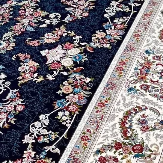 فرش ماشینی 700شانه6متری اکریلیک پرزبلندکاشان نقشه شمیم سرمه ایی مناسب دکوراسیون خاص