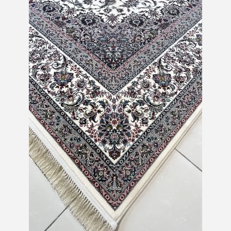فرش ماشینی اکریلیک 700شانه 6متری پرزبلندسنگین وزن کاشان نقشه زیبای افشان کرم