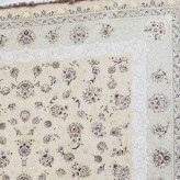 فرش ماشینی 1200شانه9متری ضخیم کاشان نقشه منالیزه بژبافت نرم و زیبا