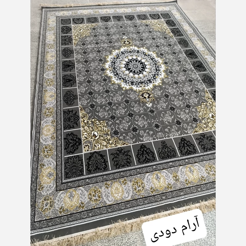 فرش ماشینی 12 متری کاشان نقشه زیبای آرام دودی مناسب خاص پسندان