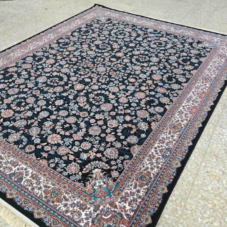 فرش ماشینی12متری700شانه کاشان نقشه پیچک سورمه ایی(2عددی).