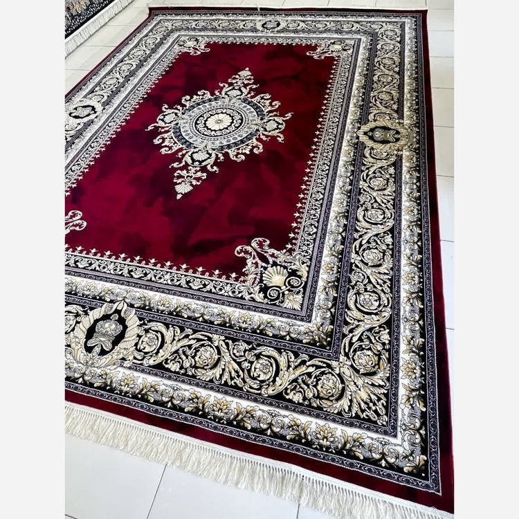 فرش قرمز700شانه12متری سنگین وزن کاشان نقشه زیبای ورساچه